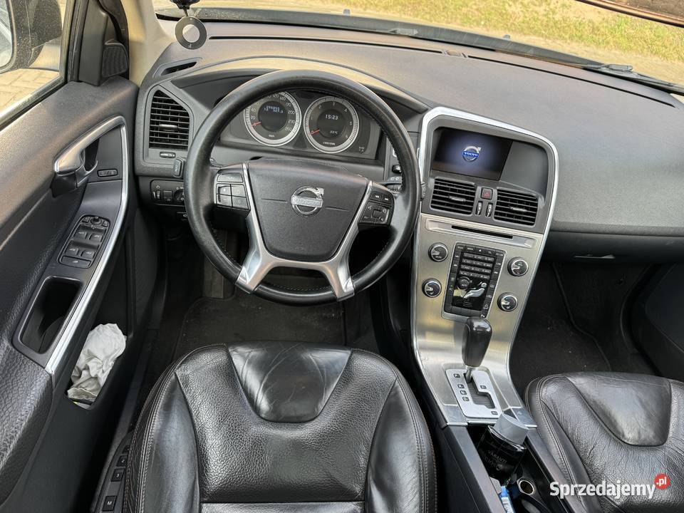 Volvo XC60 nieuszkodzony Puławy