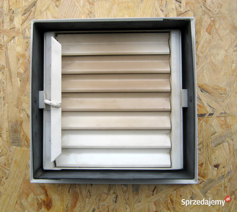 Kratka kominkowa z żaluzją Kraków