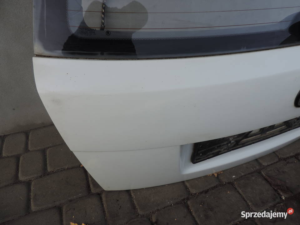 KLAPA TYŁ SKODA FABIA I HB 5D KOLOR 1026