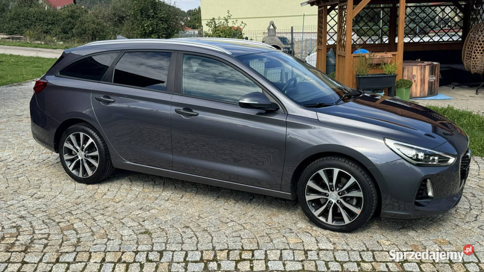 Hyundai i30 16 CRDI 110 z Niemiec SERWISOWANY wspomaganie kierownicy Strzegom