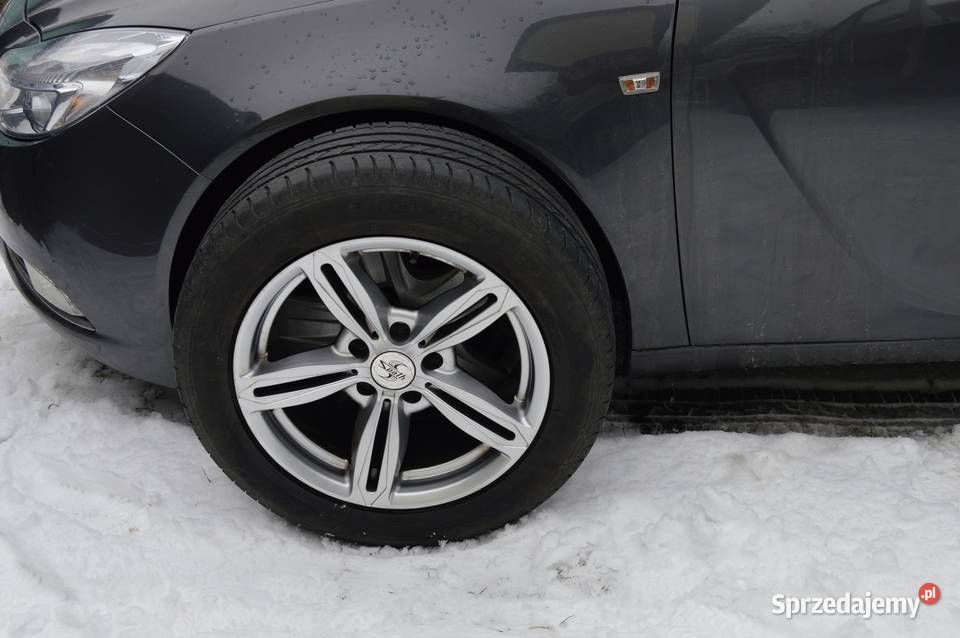 OPEL INSIGNIA SPORTS TOURER 20 CDTI NAVI 2010r ESP Samochody osobowe Byków