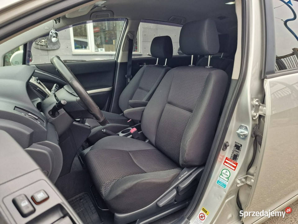 Toyota Corolla Verso 18 Benzyna 130 Klimatyzacja czujnik deszczu Słupsk