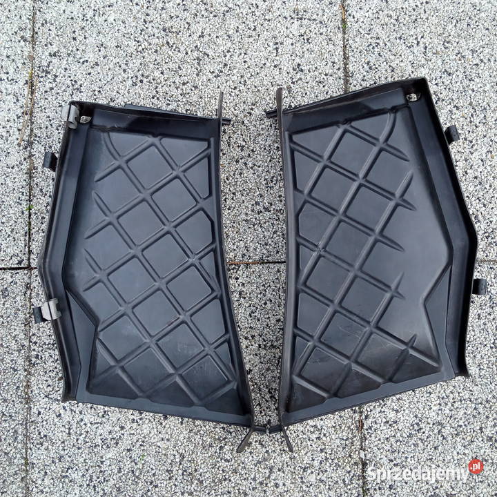 Audi A4 B6 B7 Osłona filtra kabinowego 8E1819979 osobowe Dębica