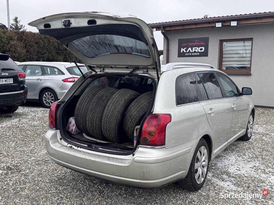 Toyota Avensis klimatyzacja Paniówki