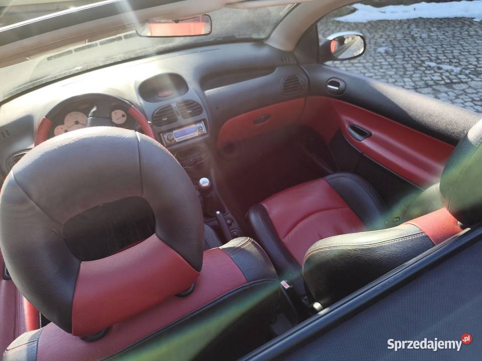 Koplet siedzeń i boczków peugeot 206 CC lubuskie