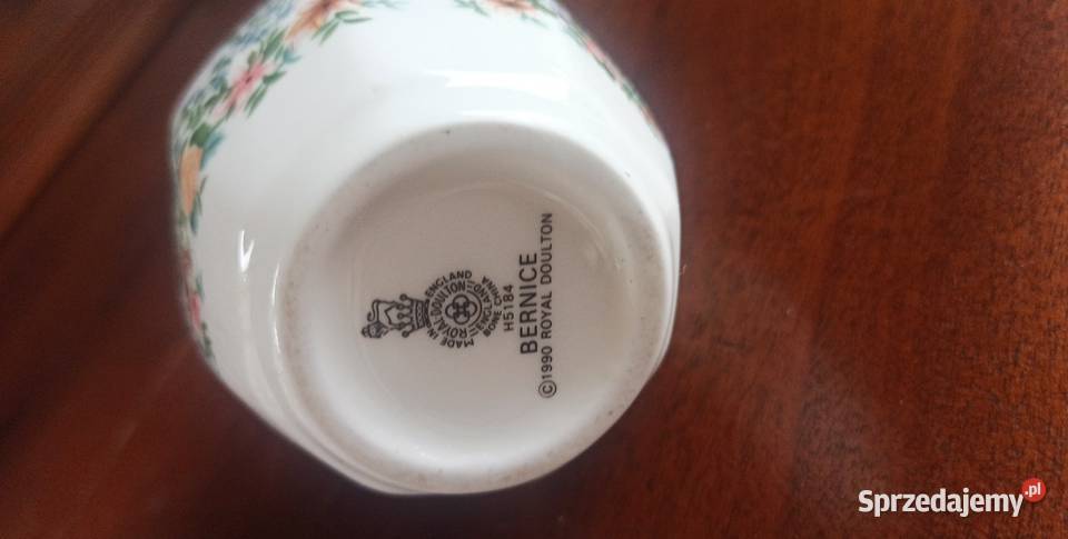 Wazonik Motylki łąka kwiatki trawkiwiosna