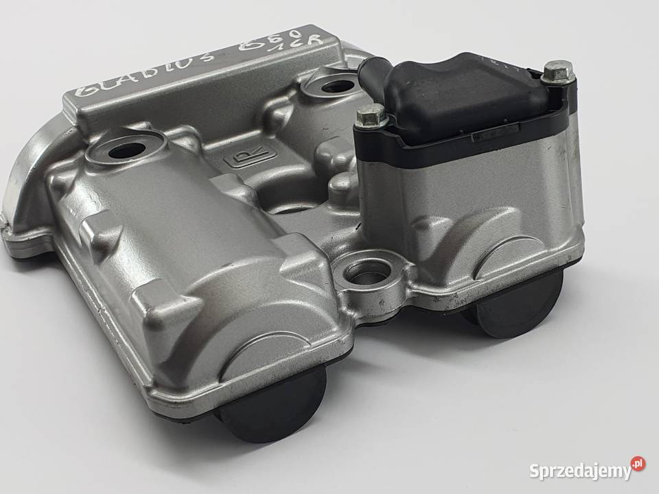 Pokrywa Glowicy Dekiel Suzuki Sv 650 Łódź