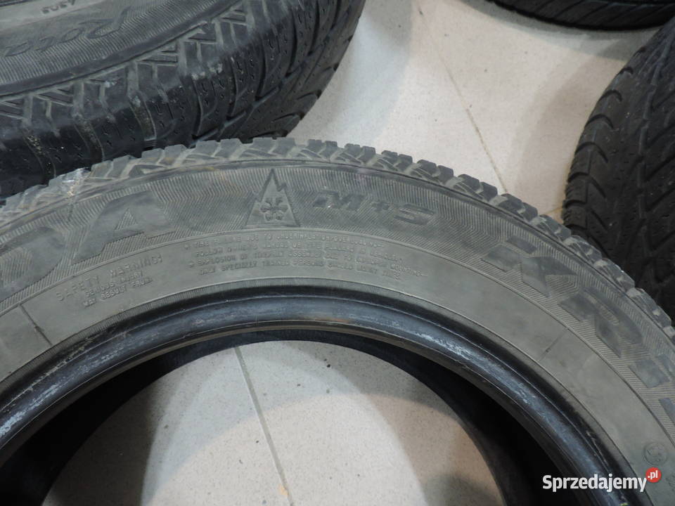 Opony z felgami Toyoty Corolla Piastów