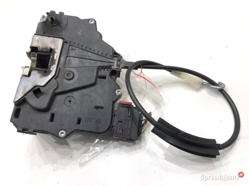 ZAMEK DRZWI PRAWY TYŁ OPEL CORSA D Hatchback