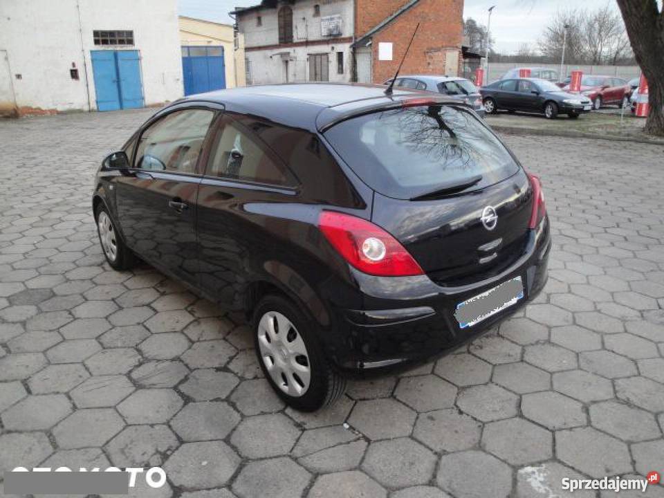 Na sprzedaż Opel Corsa czarny manualna sprzedam
