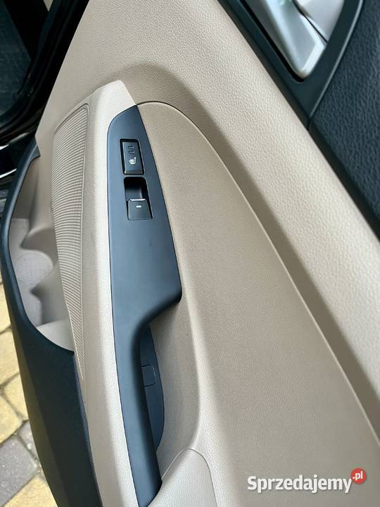 Hyundai Tucson Prawdziwa Full 20 4x4 jasna skóra Łężyny