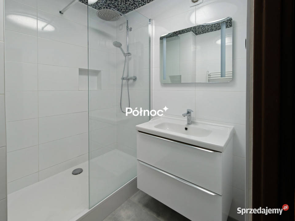 Bezczynszowe 69 m poddasze i piwnice Bezek