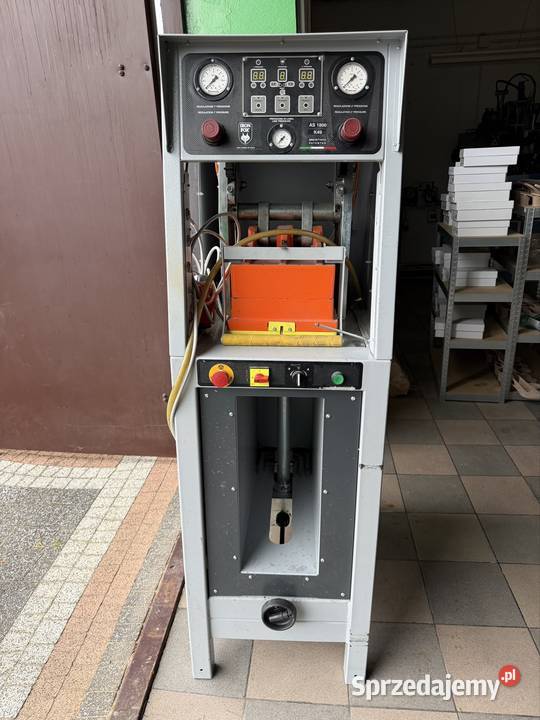 Prasa do spodów Iron Fox AS1800K49 Produkcja Radom