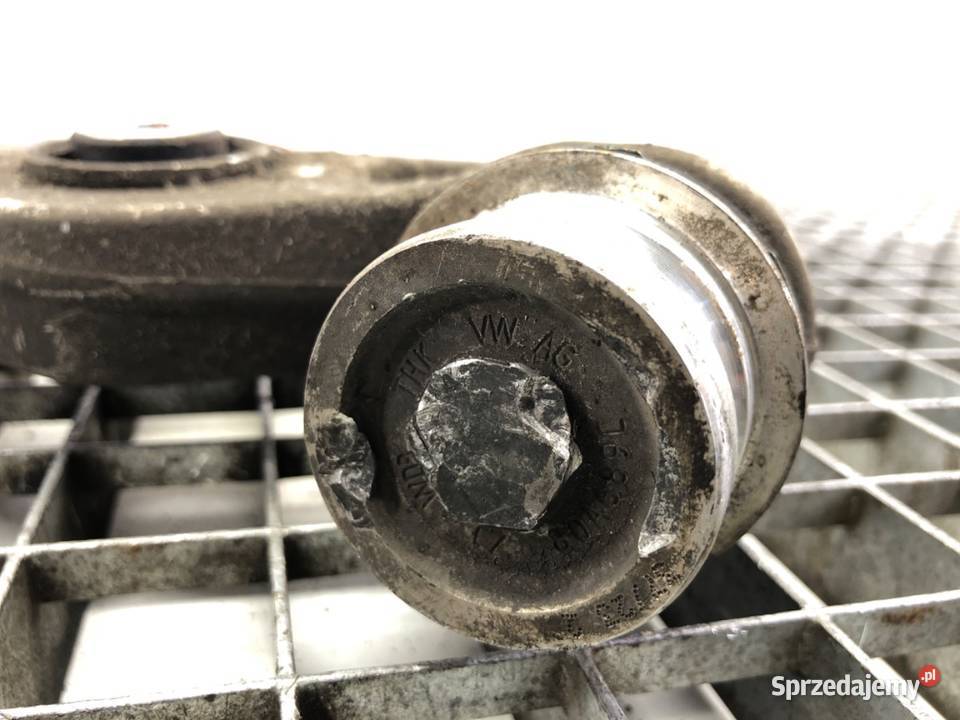 WAHACZ PRAWY PRZÓD AUDI A6 C8 Kombi PRZEDNI osobowe podkarpackie