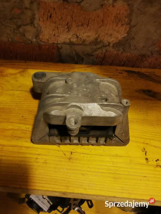Poduszka silnika 1k0199262 SEAT SKODA VW Passat Tarnów