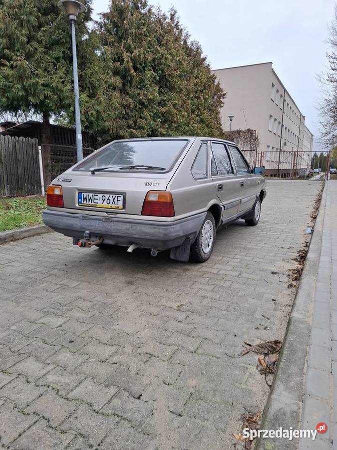 Polonez caro pierwszy miesiąc produkcji rarytas 1.5 Zamość