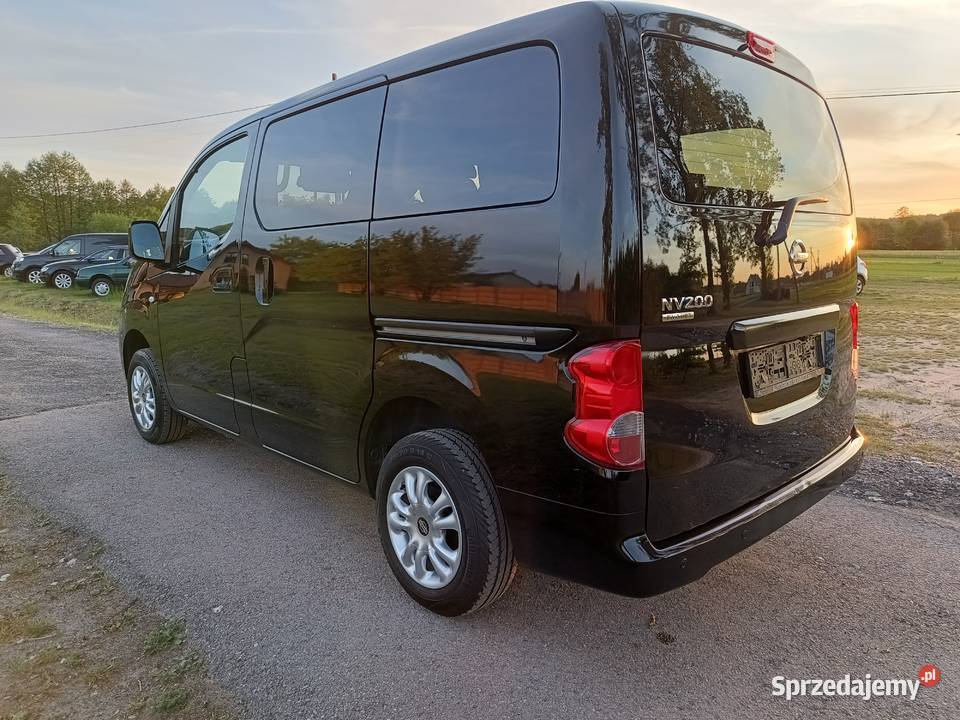 Nissan NV200 Evalia 5 os Navi kamera cof