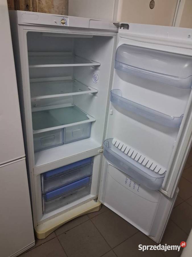 LODÓWKA INDESIT 66cm