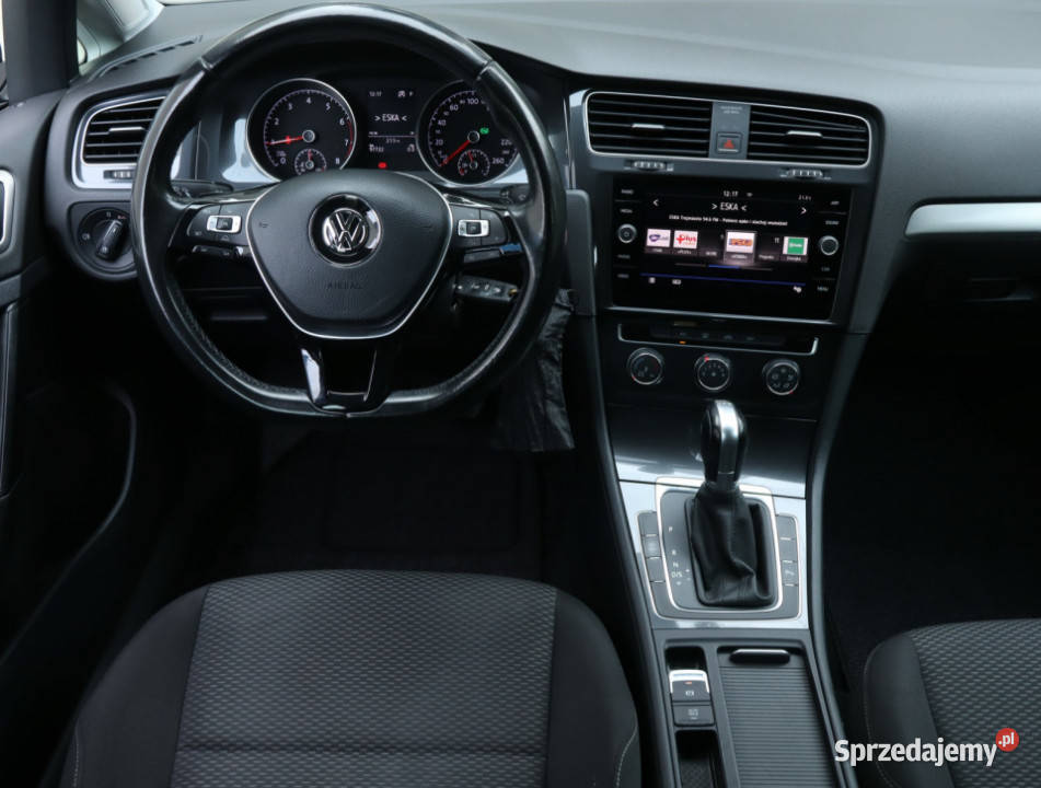 VW Golf 10 TSI Golf