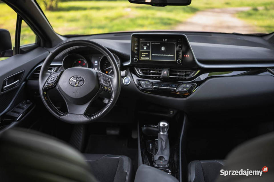 Toyota CHR 18 Hybrid Katowice