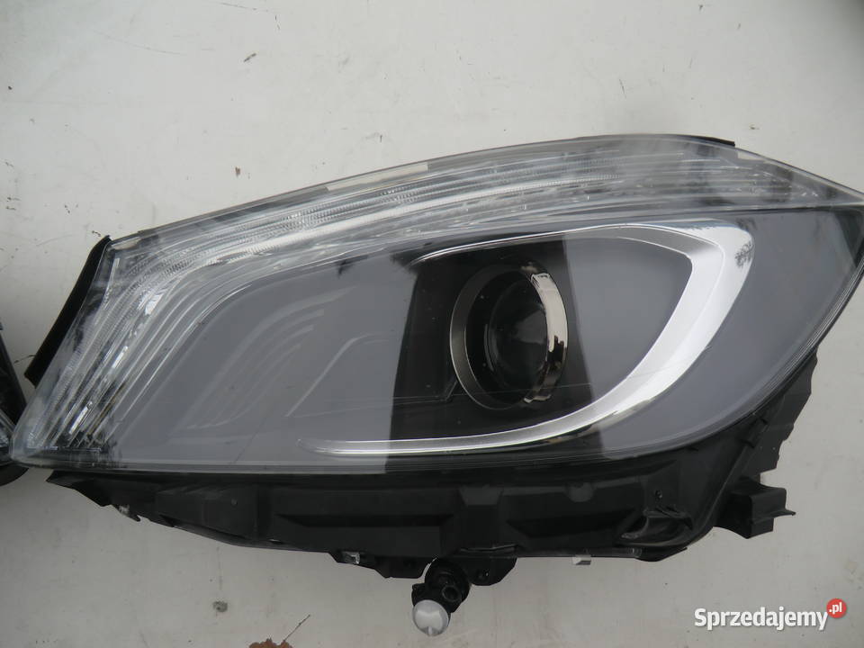 Lampa Mercedes W176 Lewa Prawa Bixenon 1215 osobowe