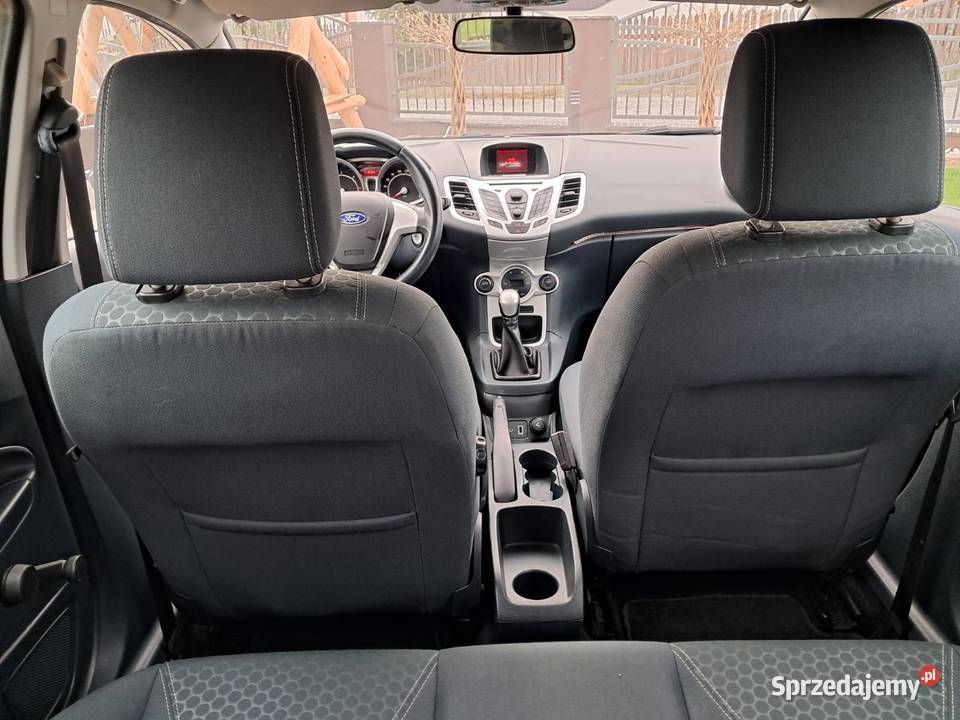 Sprzedam Ford Fiesta MK7 14 TDCI 70 TITANIUM Konin