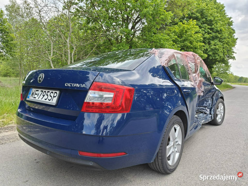 koda Octavia Salon 1 właściciel Benzyna DSG III czujnik zmierzchu