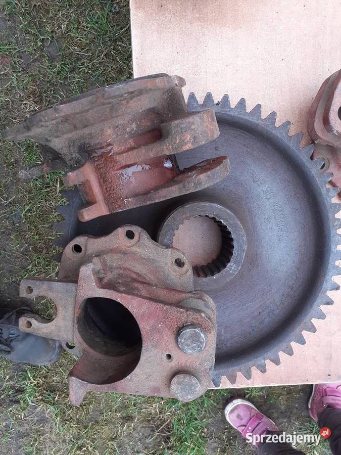 Tryb zwolnicy55zębów Ursus c360 szczękotrzymacz nieuszkodzony Moczydły sprzedam