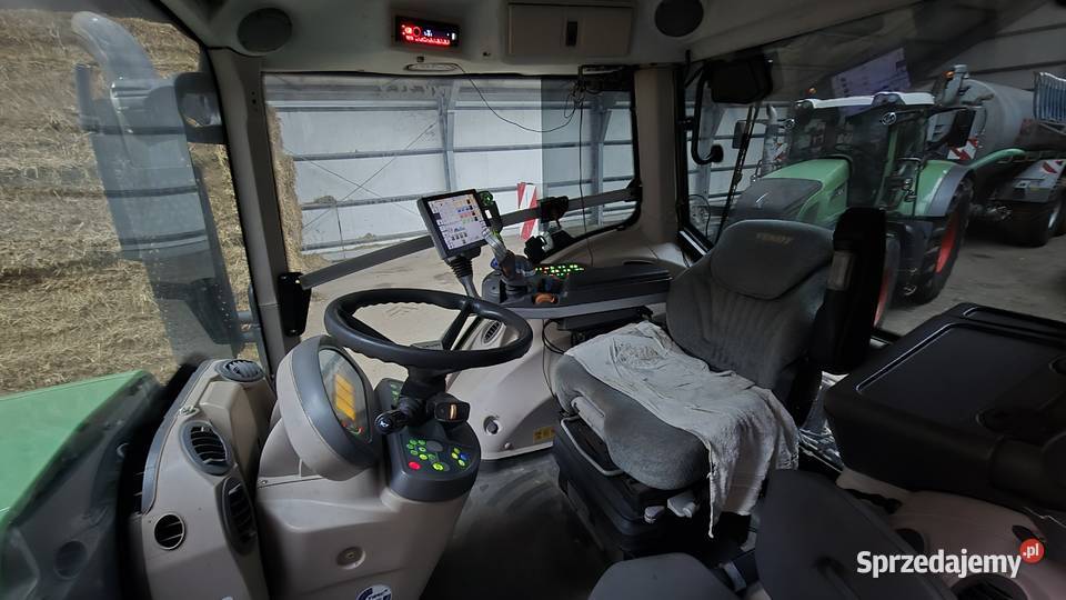 Fendt 828 Vario S4 Profi Przedni Tuz Łączki