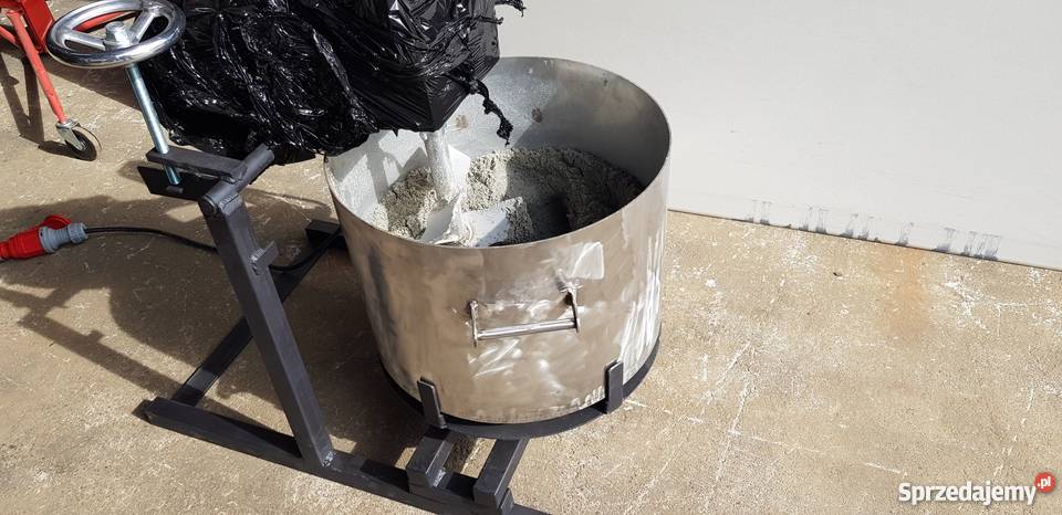 mieszarka wyrabiarka masy gliny