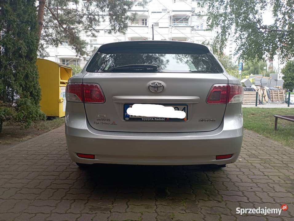 Toyota Avensis salon polska Warszawa