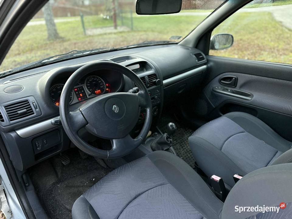 Clio 12 16v 2001r benzyna Clio Lubartów