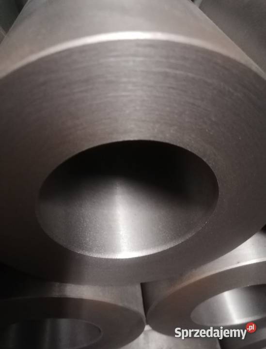 Tuleje żeliwne tulejki żeliwo zeliwo tokarskie Łódź