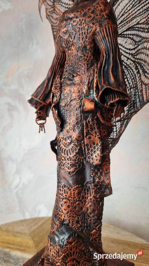 Anioł w kolorze miedzi z drobinkami turkusu Zamość sprzedam