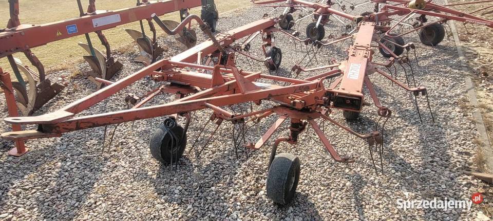 Przetrząsarka karuzelowa Fella Krzyż Wielkopolski