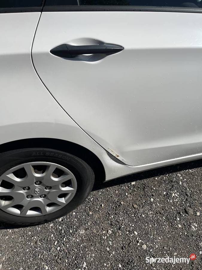 Hyundai i30 Kombi 16 Benzyna 120 Salon polska Konin