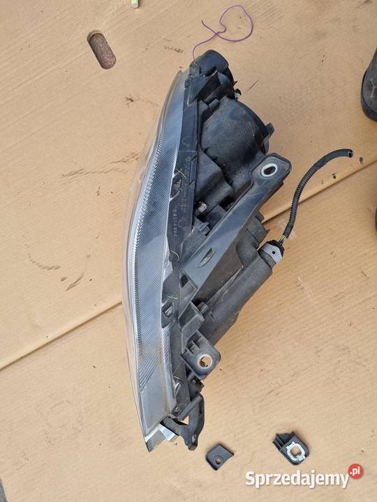 LAMPA PRAWA PRZEDNIA PRZÓD LANCIA DELTA III EURO