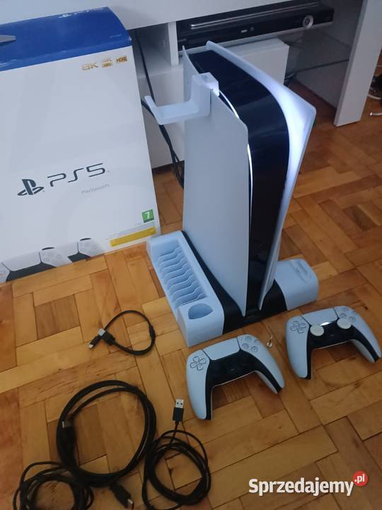 Konsola Playstation 5 z napędem CFI 1216A pad