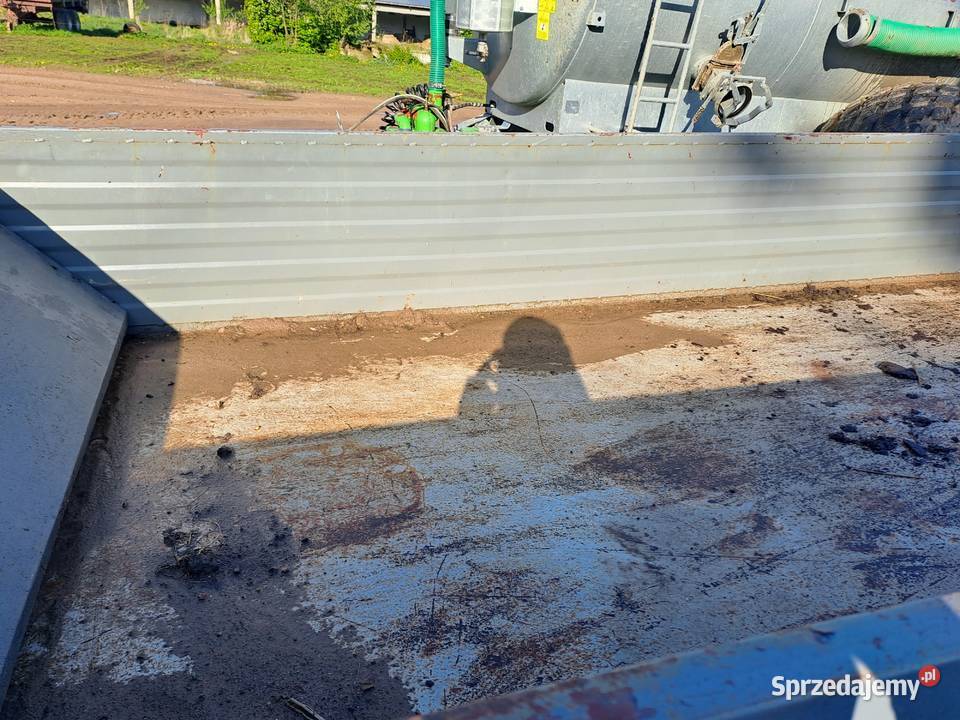 Rozrzutnik obornika Suchowola