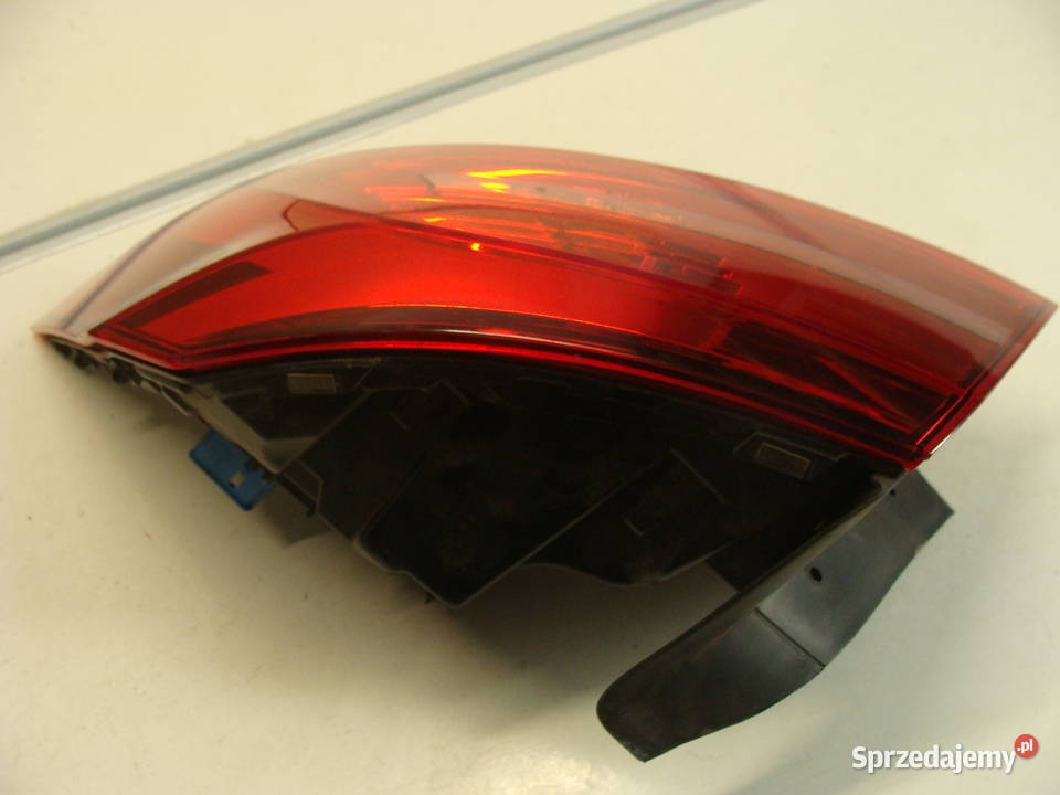 LAMPA PRAWA LED TYLNA VW PASSAT B8 SEDAN Goleniów