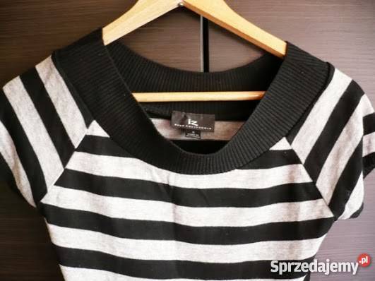 czarnoszary sweter w pasy na krótki rękaw marka Toruń