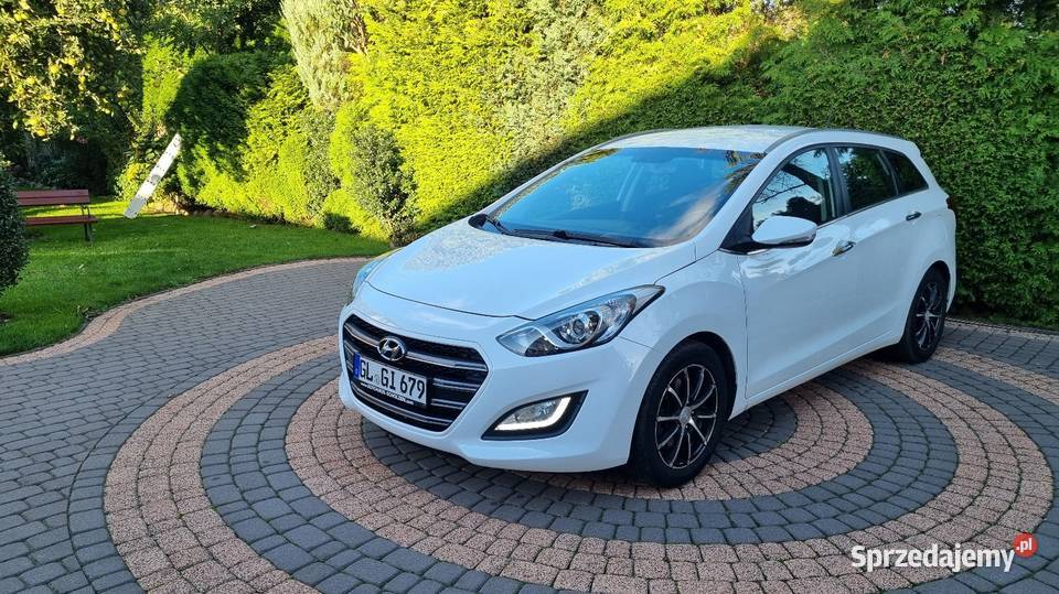 Hyundai i30 2017r 16 135 127000 kamera cofania