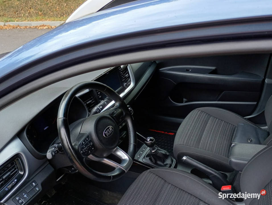 Kia Stonic bogate wyposażenie elektryczne lusterka śląskie Chełm Śląski
