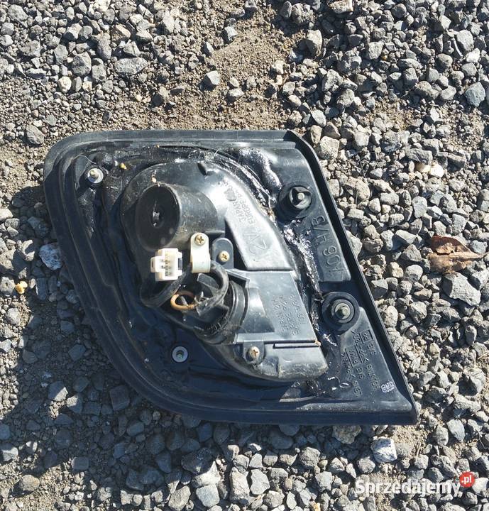 Nissan Almera 3D 5D 1996 1997 lampa tył prawa na dolnośląskie Byków