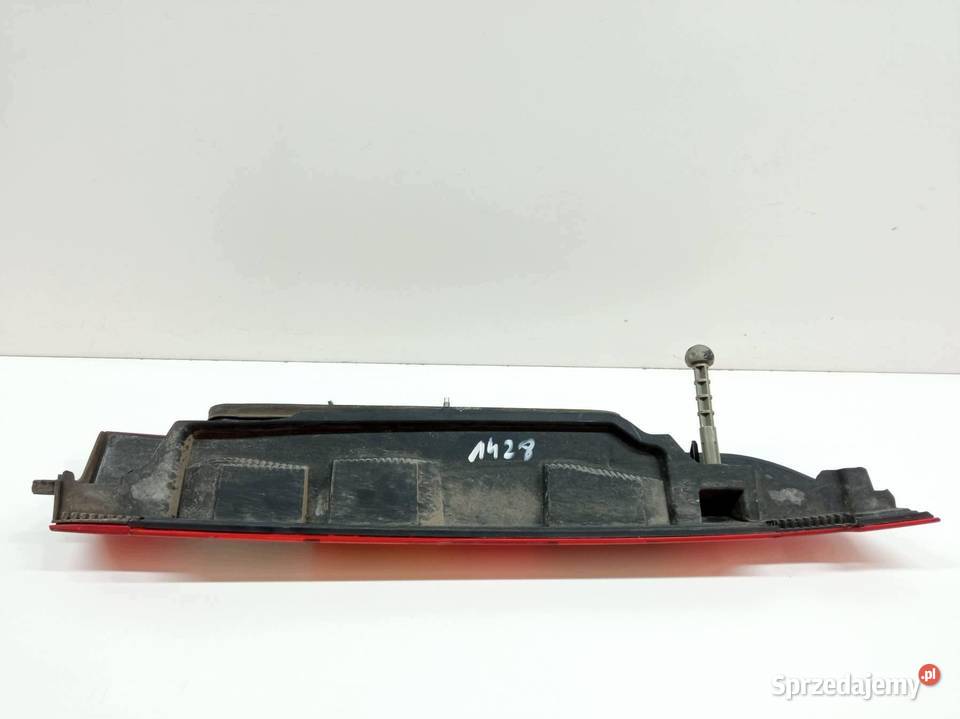 LAMPA TYŁ PRAWA LIFT Renault Kangoo I 19972007 Lampy tylne świętokrzyskie sprzedam