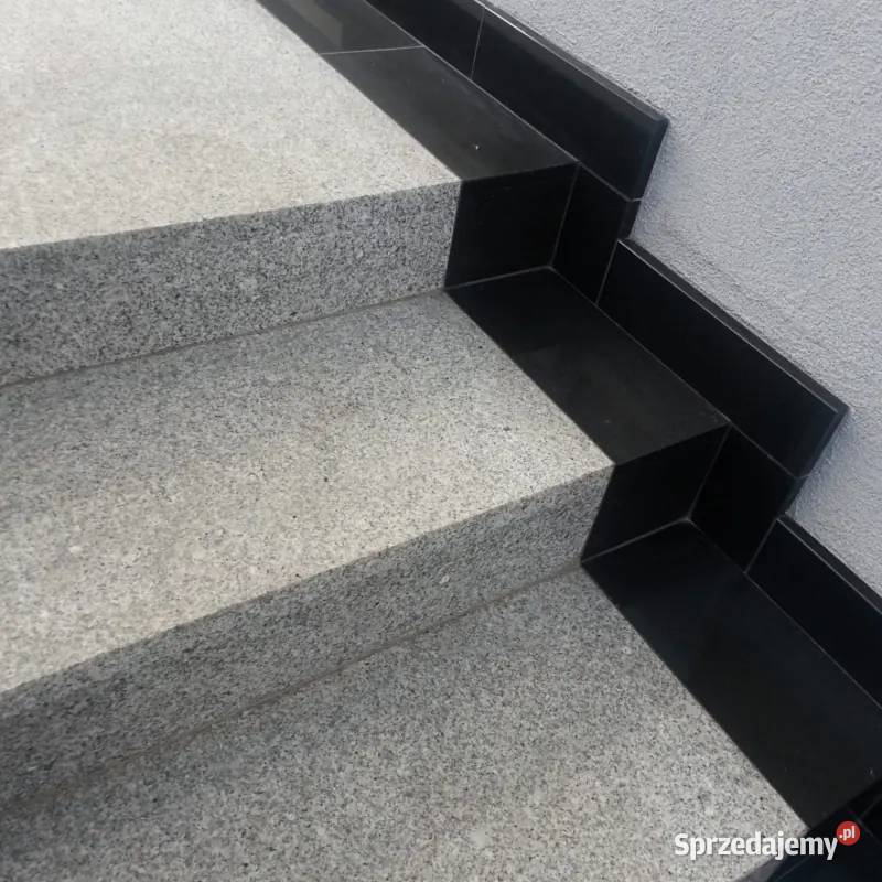 Parapet Stopnica granitowa szara polerowana Tczew
