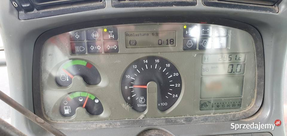 DeutzFahr Agrotron 215