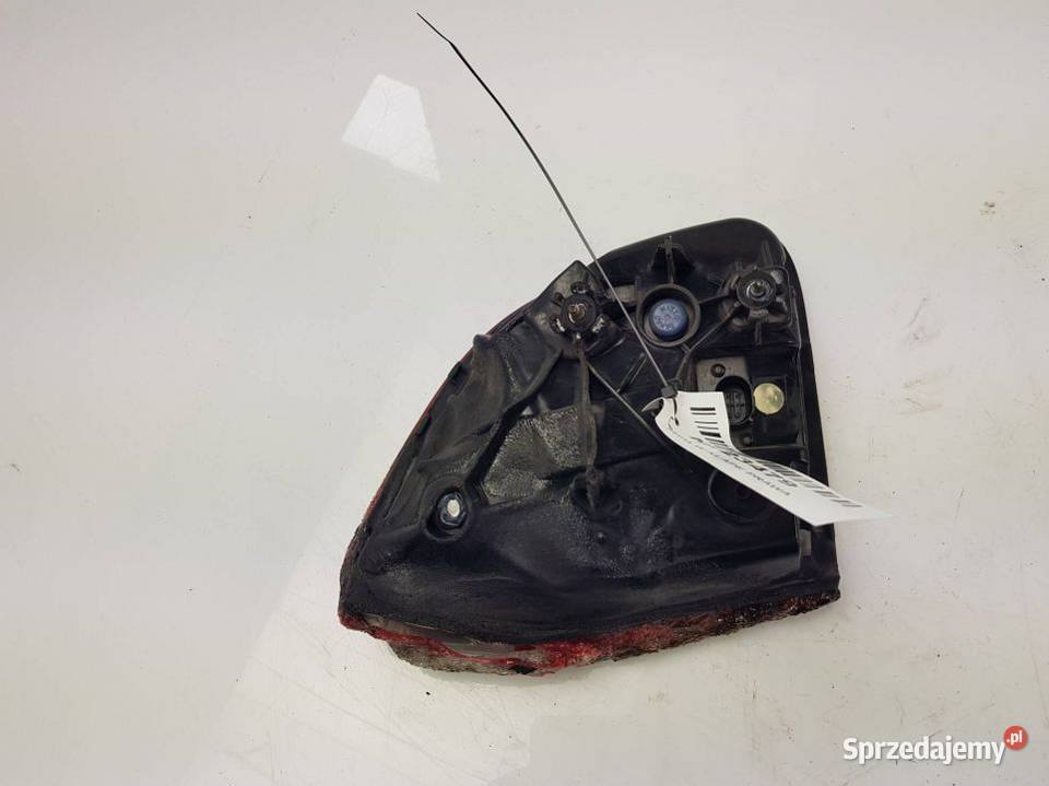 LAMPA W KLAPE PRAWA PORSCHE CAYENNE 7P5945094K Lipno