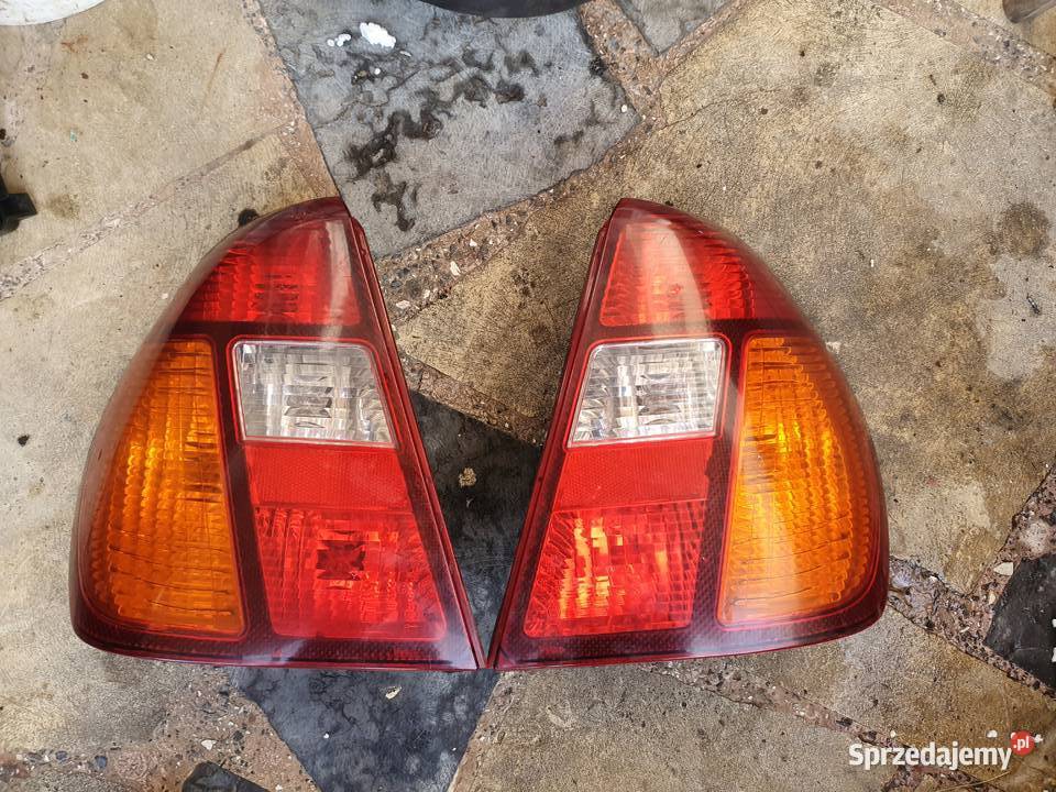 Lampa tylna prawa lewa Renault Thalia I 9905 osobowe