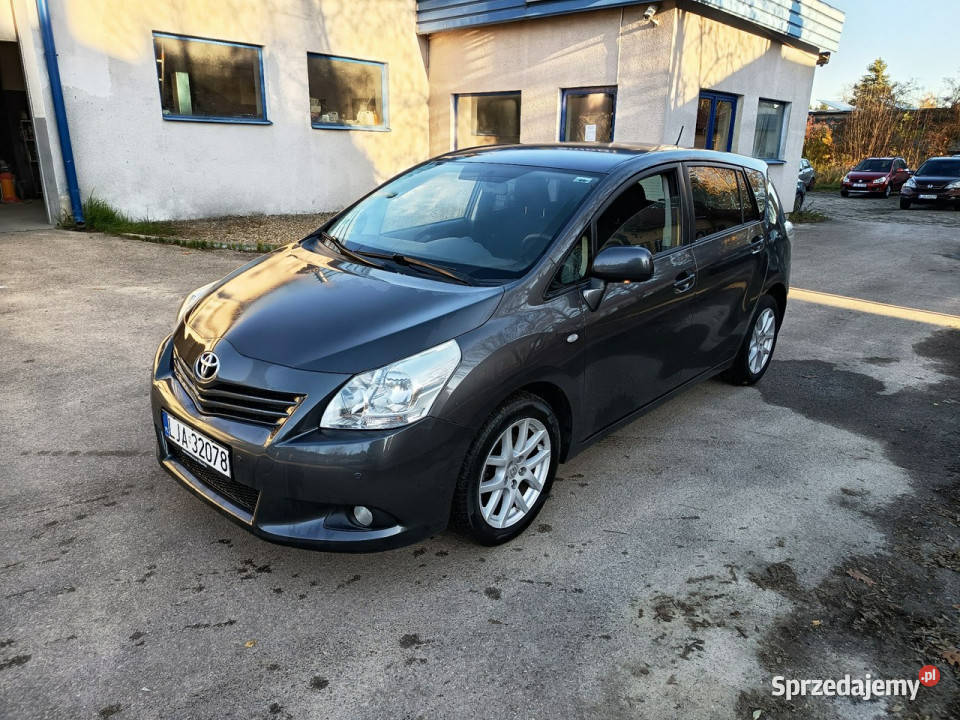 Toyota Verso Or lakier ks serwisowa kamera NAVI czujnik parkowania Janów Lubelski